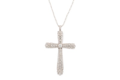 Lot 340 - A LARGE DIAMOND CROSS, the principal diamond...