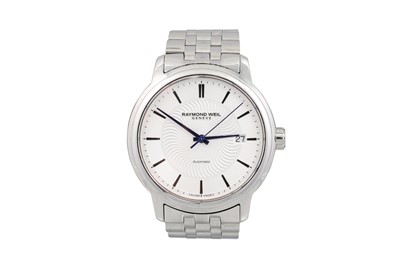 Lot 227 - A GENT'S STAINLESS STEEL RAYMOND WEIL WRIST...
