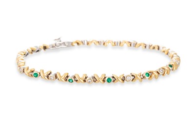Lot 174 - A DIAMOND AND EMERALD BRACELET, mounted in...