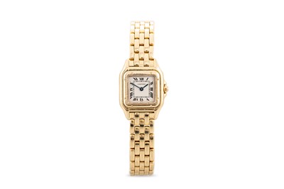 Lot 456 - A LADY'S 18CT GOLD CARTIER PANTHÉRE WRISTWATCH,...