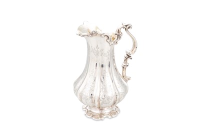 Lot 588 - A VICTORIAN STERLING SILVER CREAM JUG, London...