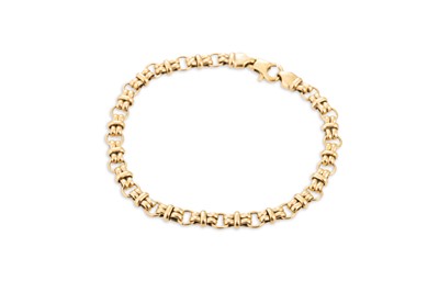 Lot 321 - A 9CT YELLOW GOLD FANCY LINK BRACELET, ca 8"...