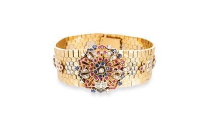 Lot 232 - A STRIKING 1940'S RETRO DIAMOND, RUBY AND...