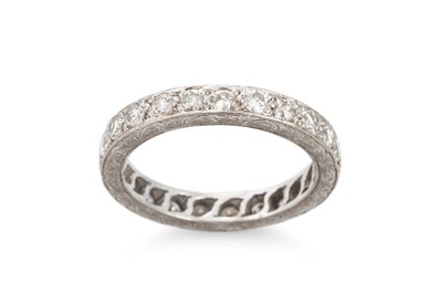 Lot 394 - AN ANTIQUE DIAMOND FULL BANDED ETERNITY RING,...