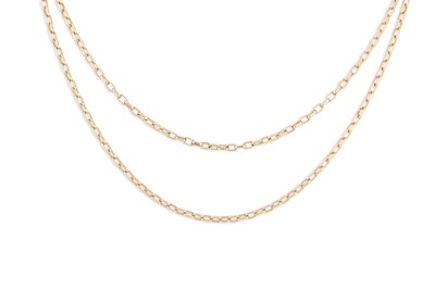 Lot 109 - A 9CT GOLD MUFF CHAIN, ca 60" long, 20 g.