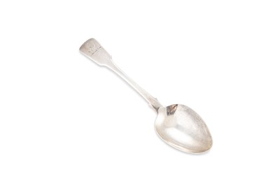 Lot 489 - AN WILLIAM IV IRISH SILVER FIDDLE PATTERN...