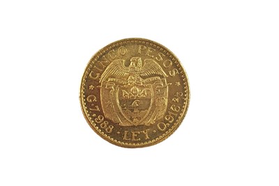 Lot 505 - A 1924 COLUMBIA 5 PESO GOLD COIN, 0.916 fine,...