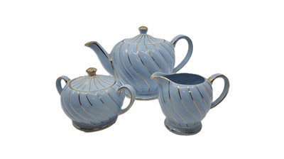 Lot 524 - A COLLECTION OF VARIOUS STONEWARE, to include...