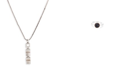 Lot 357 - A JOHN ROCHA MODERN IRISH WHITE METAL PENDANT,...