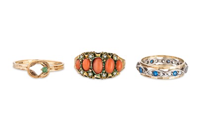 Lot 1 - A COLLECTION OF THREE VINTAGE GOLD RINGS, to...
