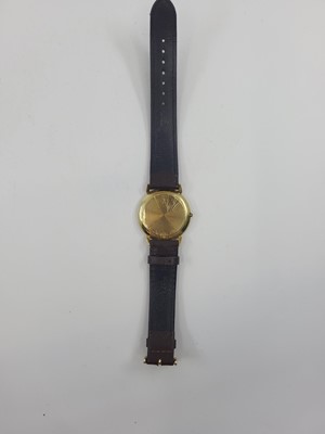 Lot 380 - A GENT'S 14CT GOLD GLYCINE “SPECTRUM” QUARTZ...
