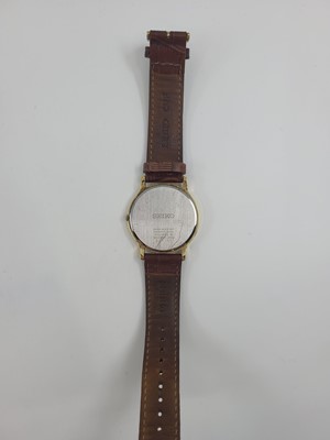 Lot 380 - A GENT'S 14CT GOLD GLYCINE “SPECTRUM” QUARTZ...