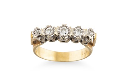Lot 180 - A GRADUATED FIVE STONE DIAMOND RING, the round...