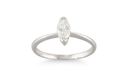 Lot 282 - A DIAMOND SOLITAIRE RING, the marquise cut...