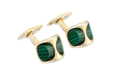 Lot 43 - A PAIR OF 1970'S 14CT YELLOW GOLD CUFFLINKS,...