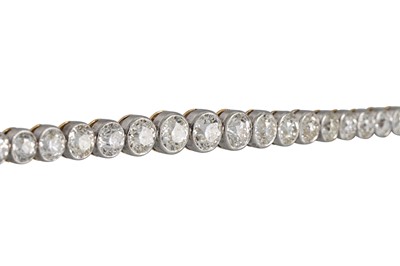 Lot 356 - A FINE QUALITY ANTIQUE DIAMOND LINE BRACELET,...
