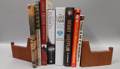 Lot 155 - A COLLECTION OF NON-FICTION BOOKS ON VARIOUS...