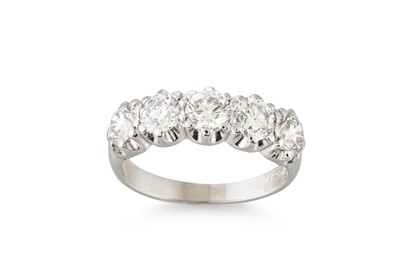 Lot 245 - A DIAMOND FIVE STONE RING, the brilliant cut...