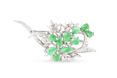 Lot 321 - A VINTAGE JADE AND DIAMOND BROOCH, of floral...