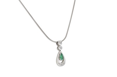 Lot 187 - AN EMERALD AND DIAMOND PENDANT, mounted in...