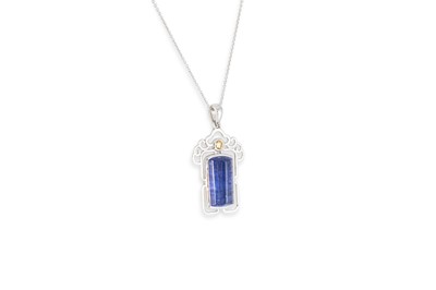 Lot 68 - A TANZANITE AND DIAMOND PENDANT, the cabochon...
