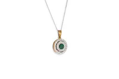 Lot 20 - A 9CT GOLD DIAMOND AND EMERALD CLUSTER PENDANT,...