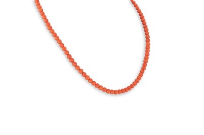Lot 88 - AN ANTIQUE CORAL LINK NECKLACE, to an 18ct...