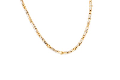 Lot 267 - A HEAVY 18CT YELLOW GOLD ITALIAN FANCY LINK...