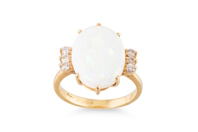 Lot 205 - AN OPAL AND DIAMOND RING, oval cabochon to...