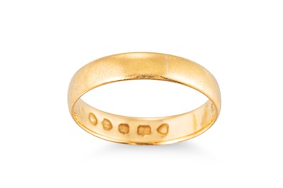 Lot 320 - A 22CT GOLD VICTORIAN WEDDING BAND, hallmarked...