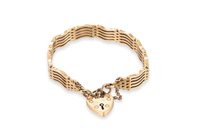 Lot 193 - A VINTAGE 9CT GOLD GATE LINK BRACELET, padlock...