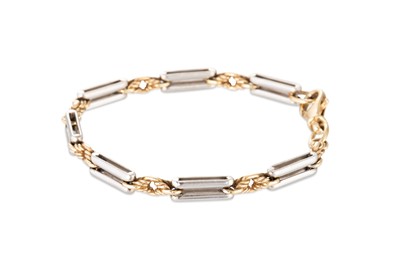 Lot 286 - A TWO COLOUR 9CT GOLD FANCY LINK BRACELET,...