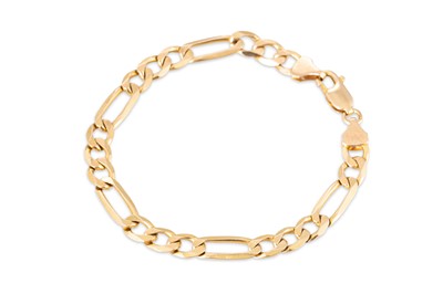 Lot 128 - A 9CT YELLOW GOLD FLAT FIGARO LINK BRACELET, 8....
