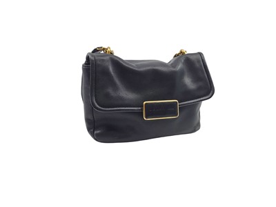 Lot 246 - A MARC JACOB LEATHER CROSS-BODY HANDBAG, gold...