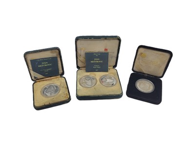 Lot 480 - THREE X 2007 MESTROVIC IRISH SILVER €15 COINS,...