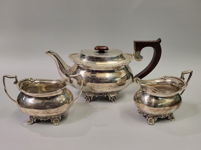 Lot 523 - A MID 20TH CENTURY SILVER (.925) ENGLISH THREE-...