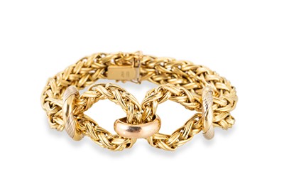 Lot 198 - AN 18CT YELLOW GOLD WOVEN ITALIAN BRACELET,...