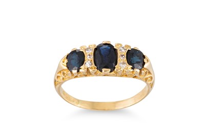 Lot 344 - A VINTAGE SAPPHIRE AND DIAMOND RING, mounted...