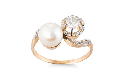 Lot 277 - A VINTAGE TOI ET MOI PEARL AND DIAMOND RING,...