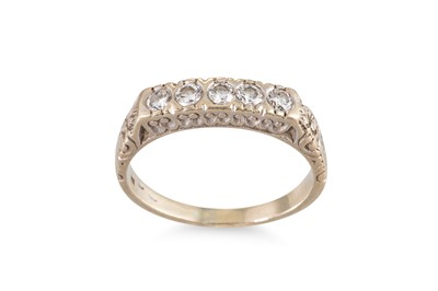 Lot 59 - A FIVE STONE DIAMOND RING, mounted in 14ct...