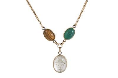 Lot 157 - A VINTAGE GOLD NECKLACE, the rope link chain...
