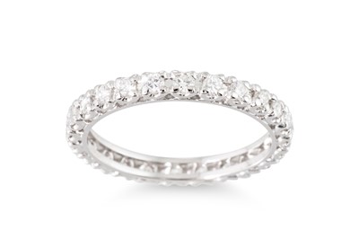 Lot 231 - A FULL BANDED DIAMOND ETERNITY RING, the...