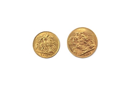 Lot 445 - A 1913 FULL GOLD SOVEREIGN EF AND A 1914 HALF...