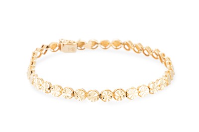 Lot 147 - A 14CT YELLOW GOLD FLEXIBLE BRACELET, stamped...