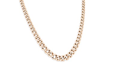 Lot 131 - AN ANTIQUE 9CT GOLD CURB LINK NECK CHAIN,...