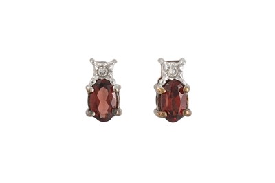 Lot 18 - A PAIR OF DIAMOND AND GEM SET STUD EARRINGS,...