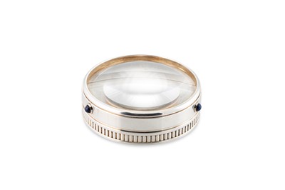 Lot 263 - A CARTIER MAGNIFYING PAPER WEIGHT, signed...