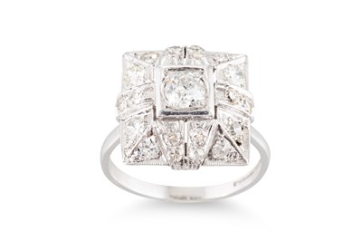 Lot 64 - AN ART DECO DIAMOND CLUSTER RING, of square...