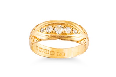 Lot 74 - AN ANTIQUE DIAMOND SET RING, mounted in 22ct...
