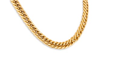 Lot 77 - A VINTAGE 1970S COSTUME NECKLACE, curb link,...